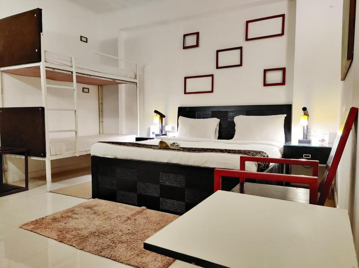 King Room with Bunk Bed,1029320425:JPEG